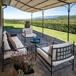Nyaraló Tuscan With Private Fenced Garden Pogi