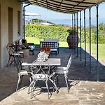Tuscan With Private Fenced Garden Nyaraló Pogi