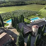 Nyaraló Tuscan With Private Fenced Garden *