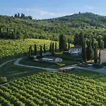 Nyaraló Tuscan With Private Fenced Garden