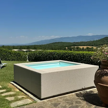 Charming Iesolana Country house